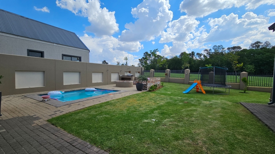 3 Bedroom Property for Sale in Heron Banks Golf Estate Free State